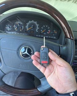 Mercedes Benz key fob