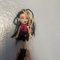 BRATZ DOLL MINI BRATZ NAZALIA DOLL 5”