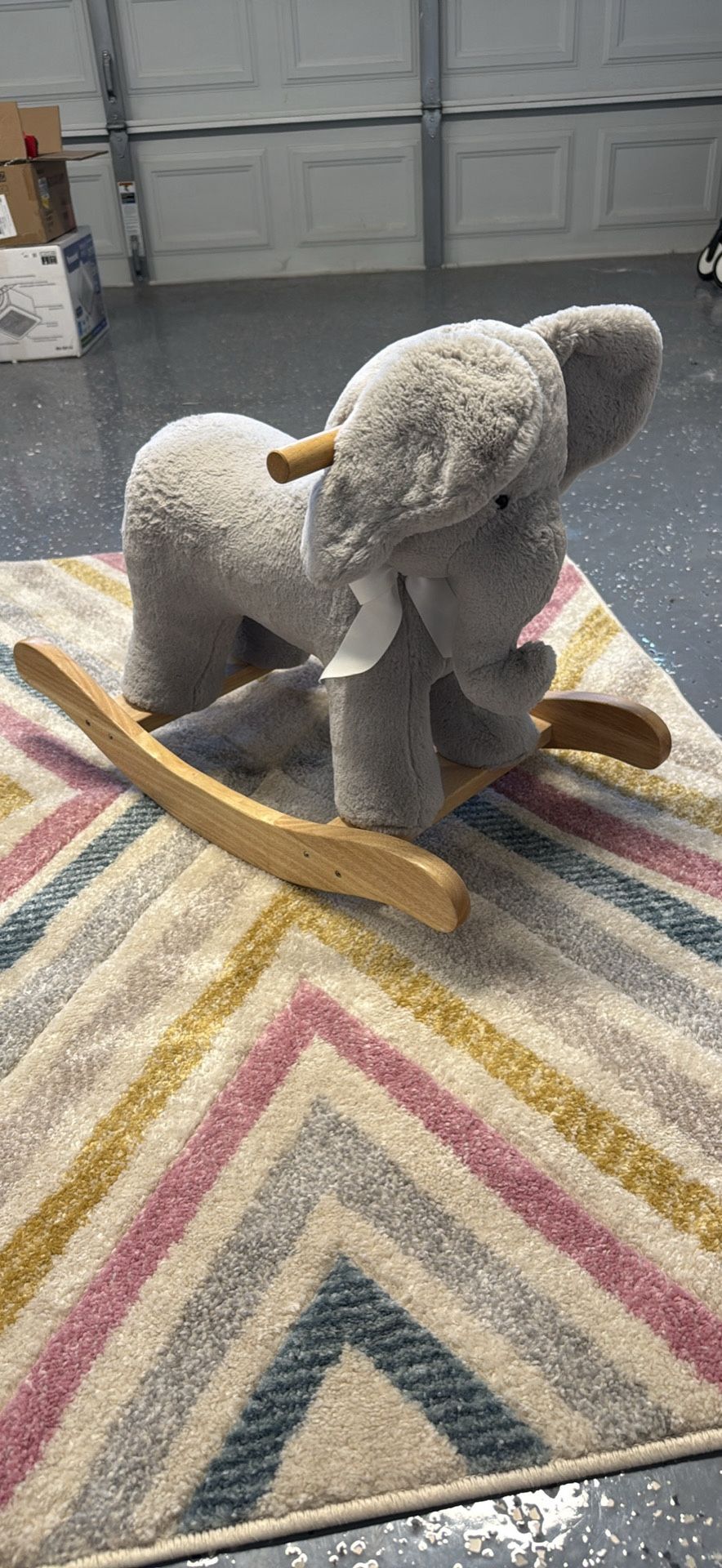 Elephant rocker pottery Barn Kids