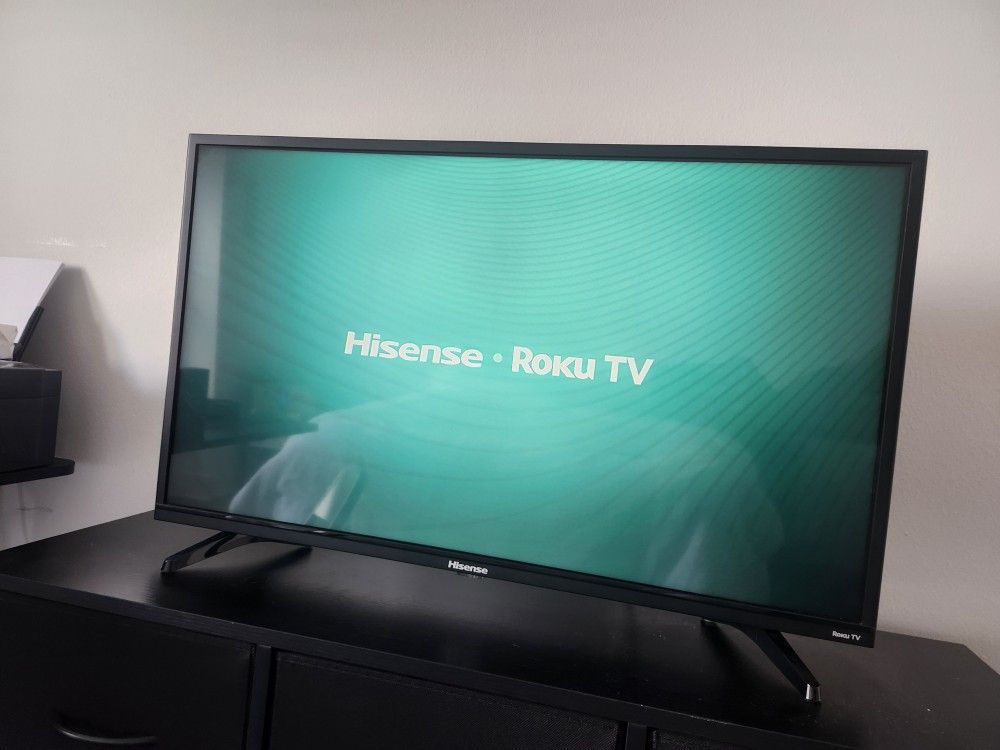 32" Hisense Roku TV