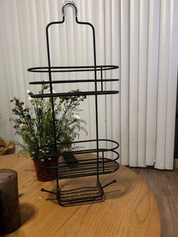 MOVING SALE! PICK UP BEFORE 7/8/26 Black Metal Shower Caddy / Bathroom Organizer
