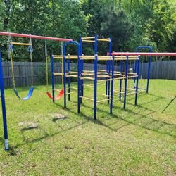 Outdoor Jungle Gym