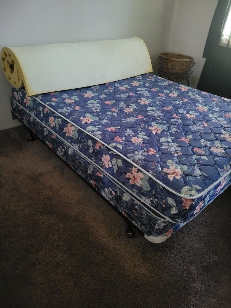  queen bed with frame