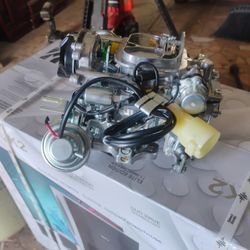 Toyota 22RE Carburator #35240  (NEW)