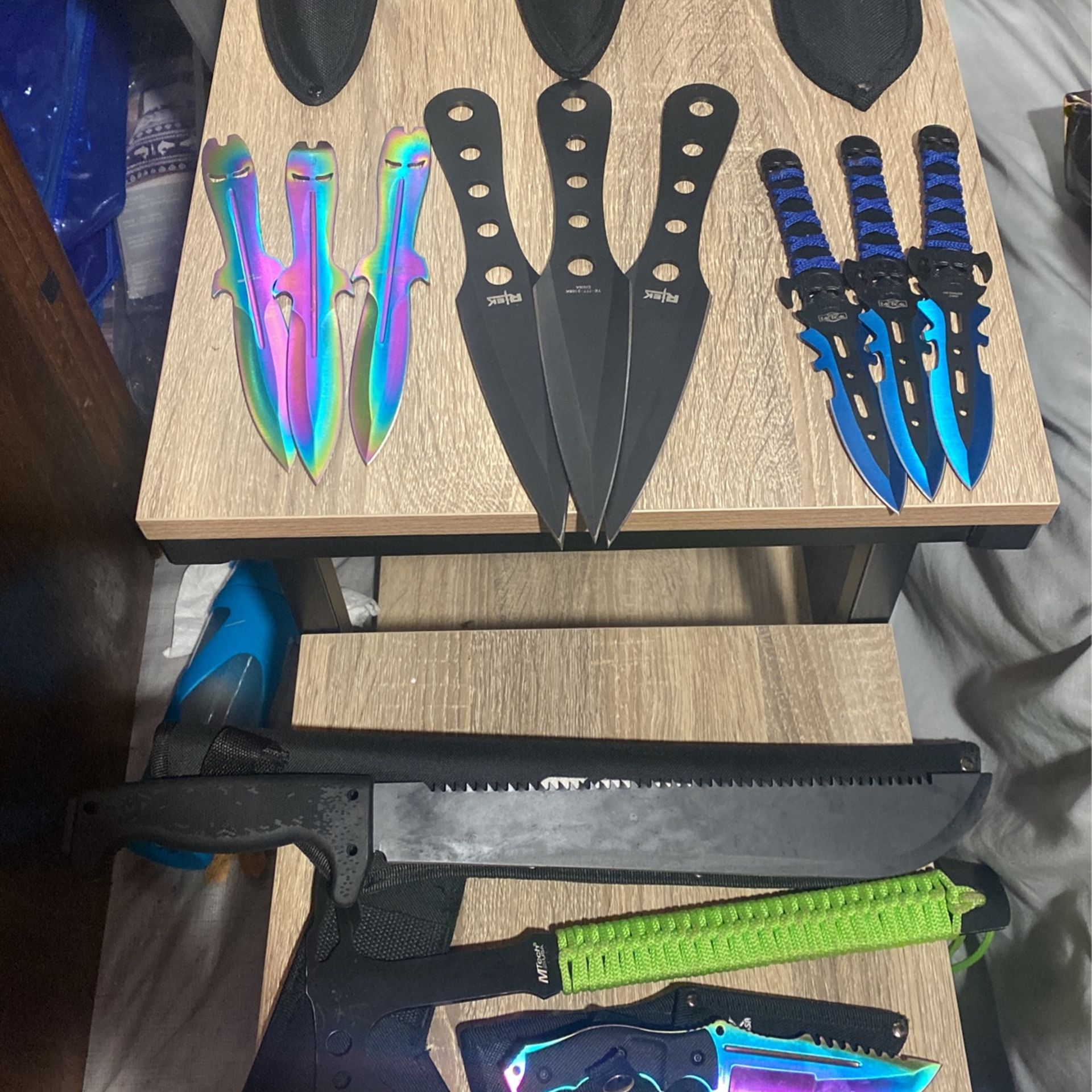 Camping Throwing Knives And Tomahawk With Machete