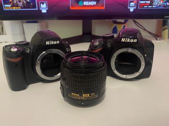 Nikon Cameras w/Len *Read Description!