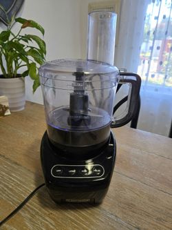 BLACK+DECKER Food Processor – Excellent Working Condition