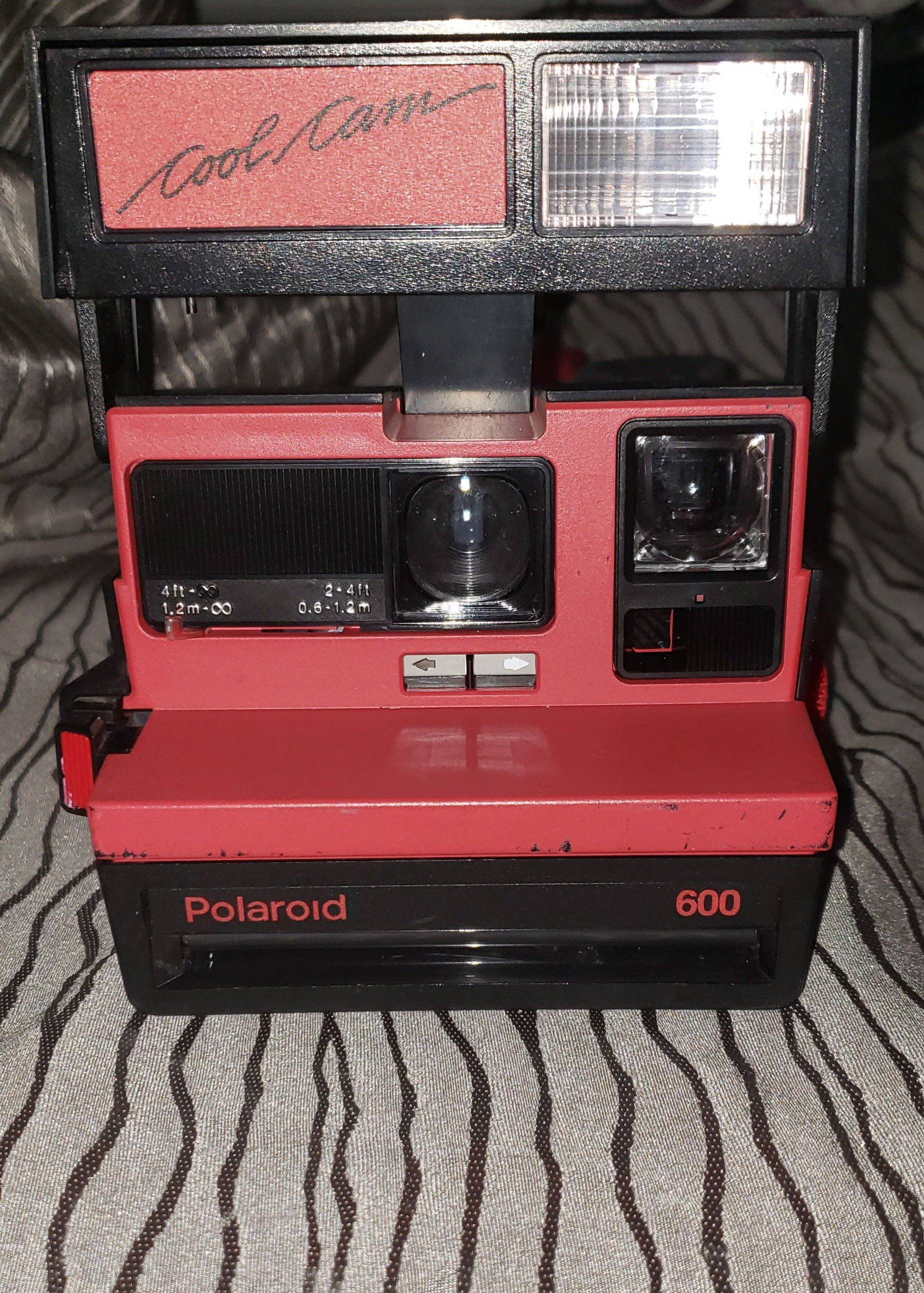 Poloroid 600 Cool Cam