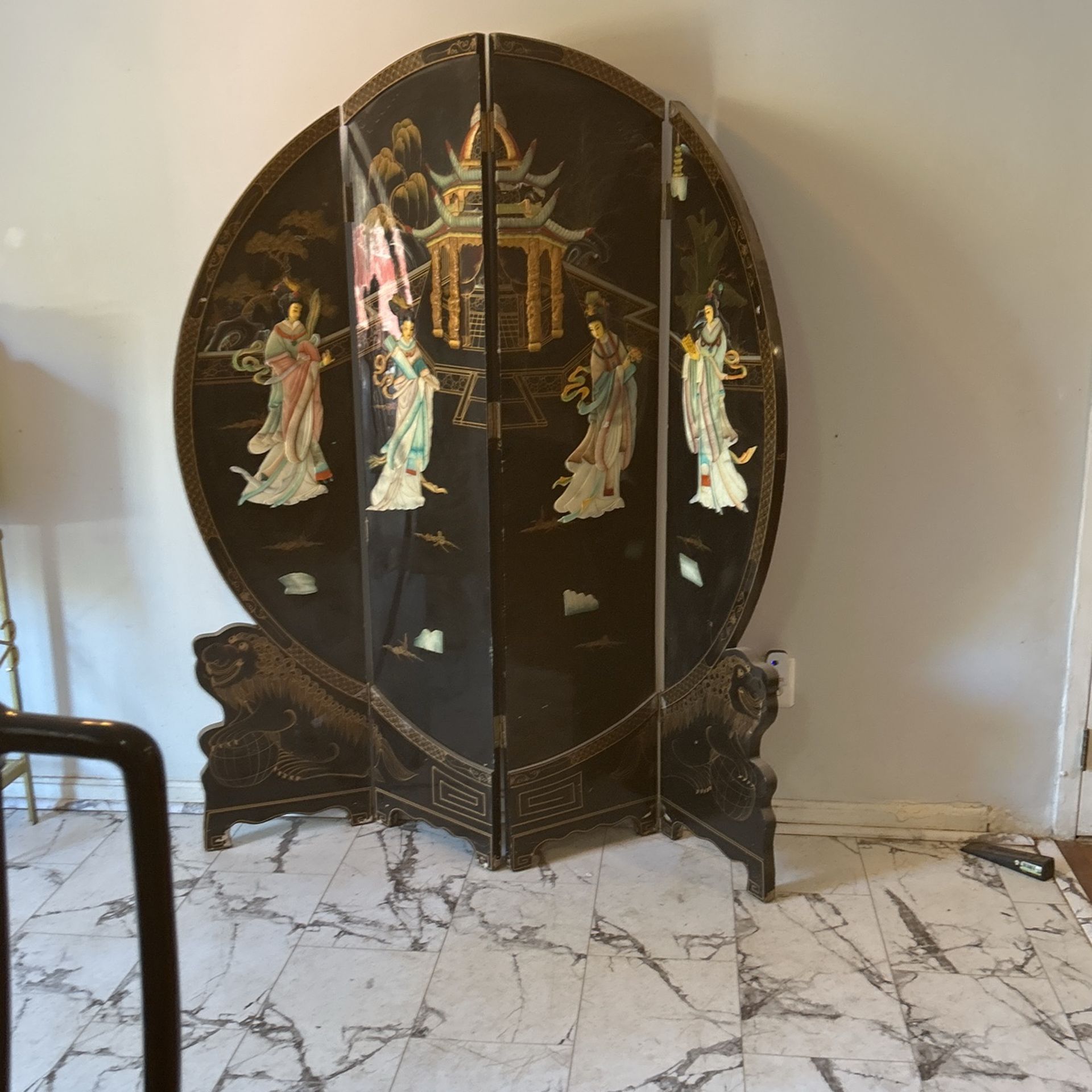 Black Oriental Screen 