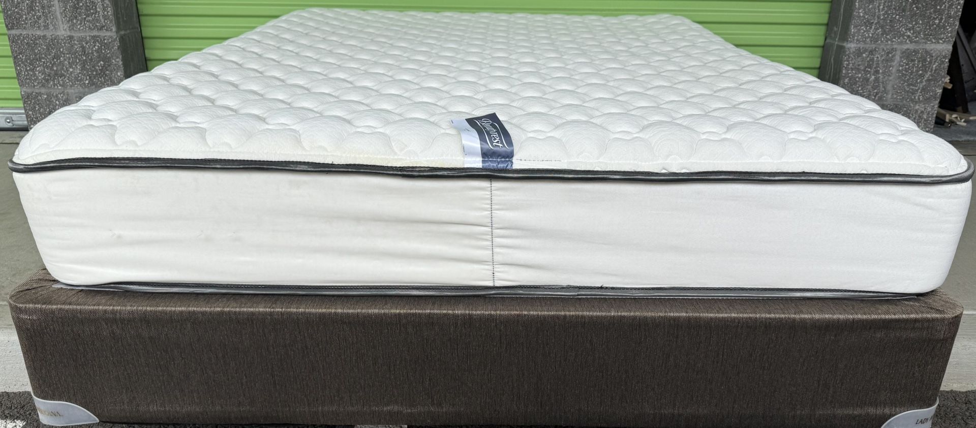 Queen Size Beautyrest Mattress - Box Spring And Frame Optional