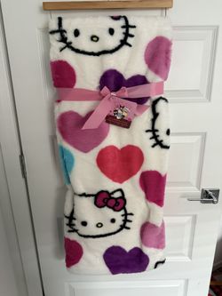 Hello Kitty Blanket