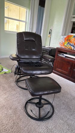 Massage Chair/Recliner/Swivel with ottoman