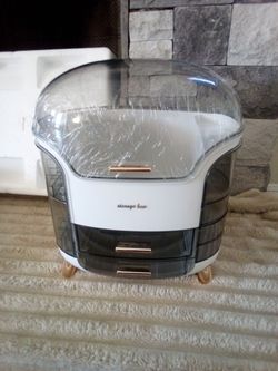 Makeup organizer new $20