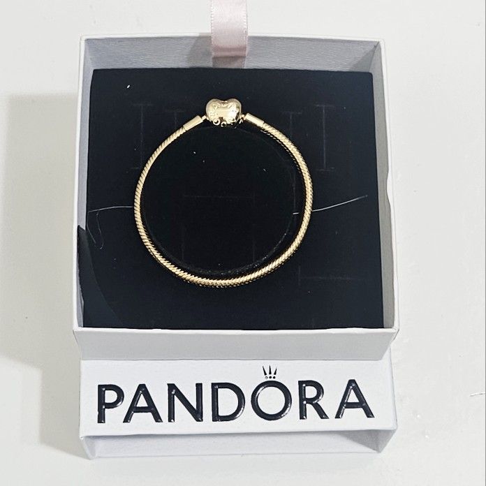 Pandora Gold heart charm moment bracelet Chain Gift