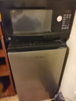 Fridge And Microwave