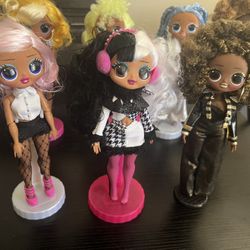 lol Surprise OMG Fashion Dolls With Movie Magic Studio Playset 