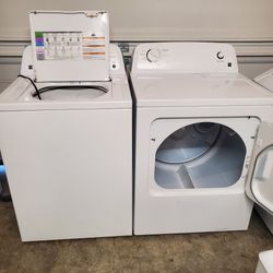 Kenmore 100 series top load washer and electric dryer