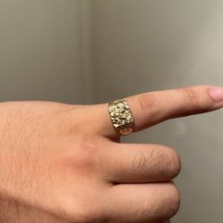 10k Gold Nugget Ring 