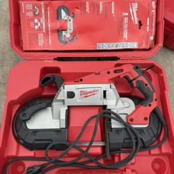Milwaukee 11 Amp Deep Cut AC/DC  Band Saw With Case 