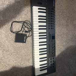 Nektar LX49+ Midi Keyboard