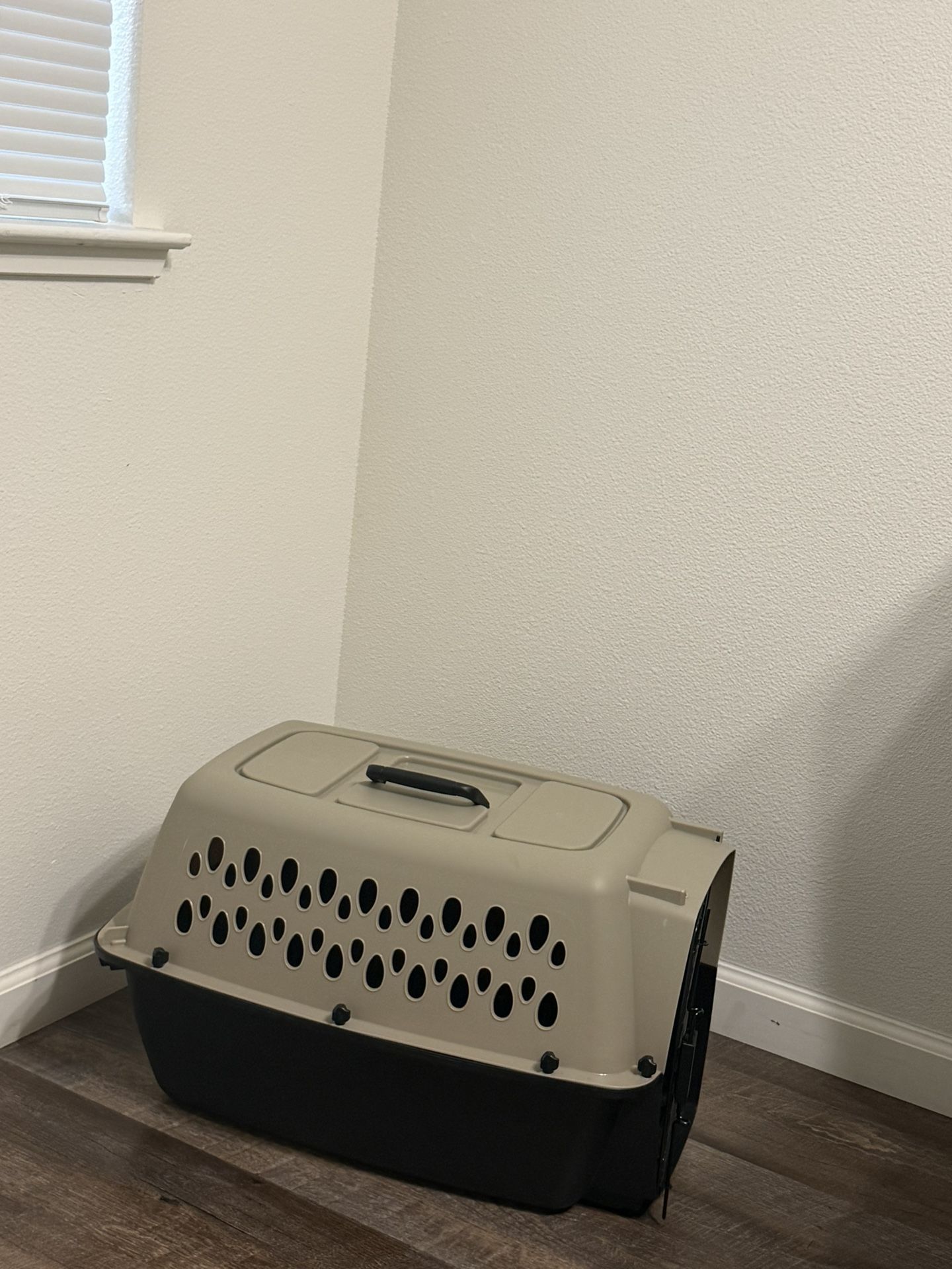 Dog Or Cat Kennel