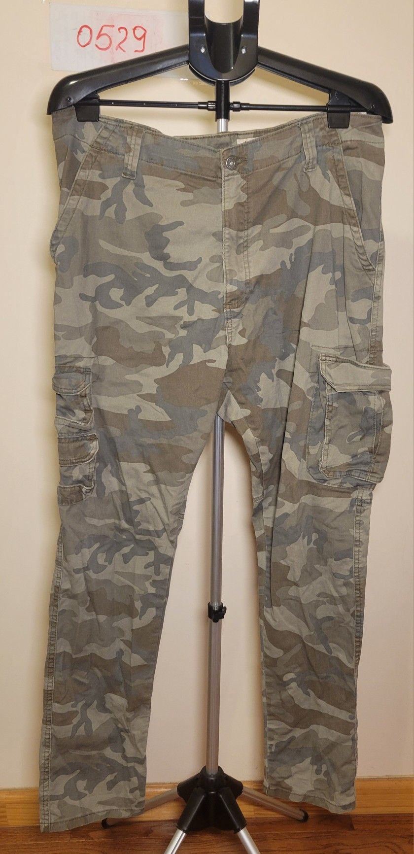 Wrangler Camo Cargo Pants, 38x32 (0529)