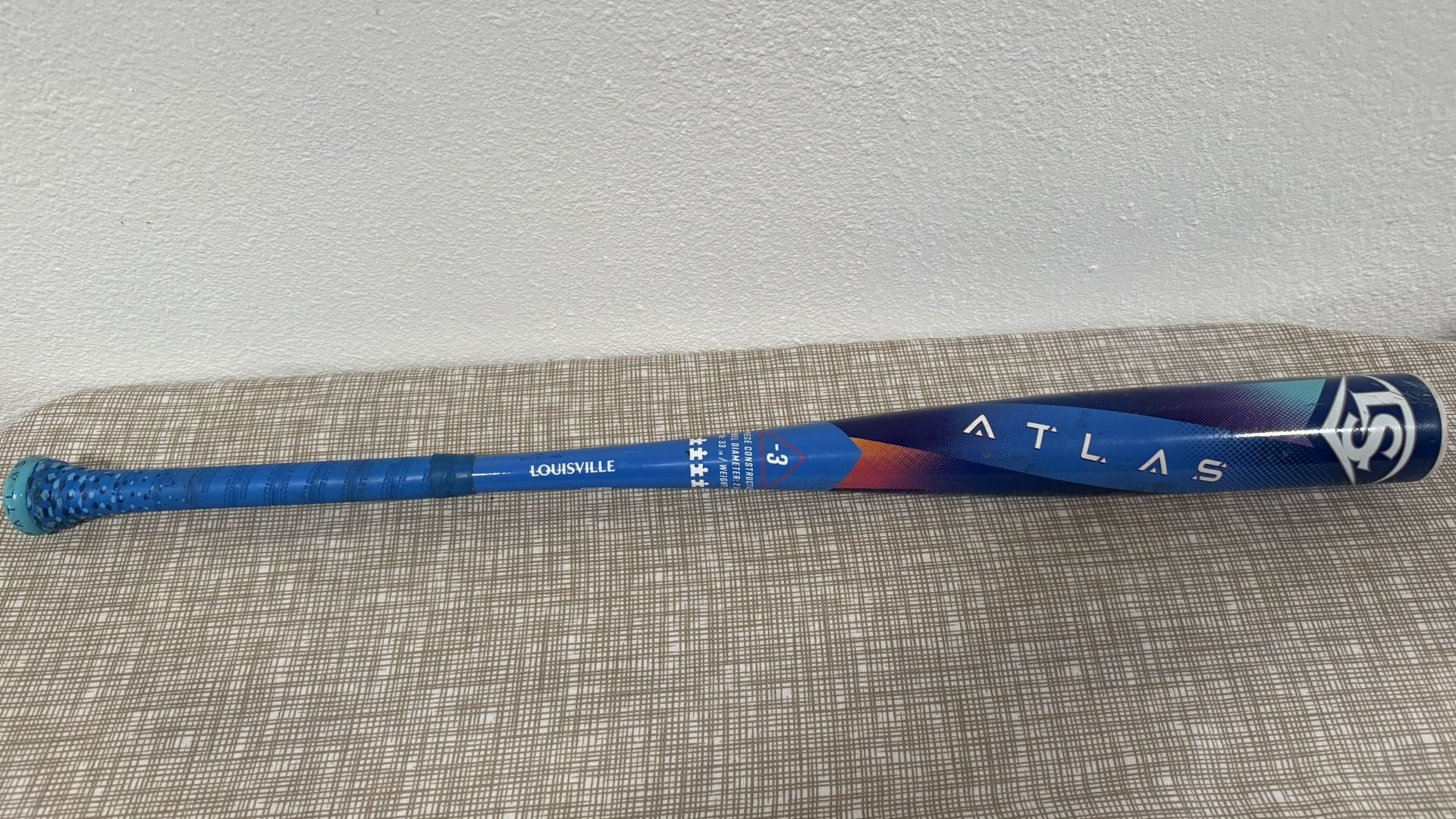 Louisville Select Atlas 33 -30 Bbcor 