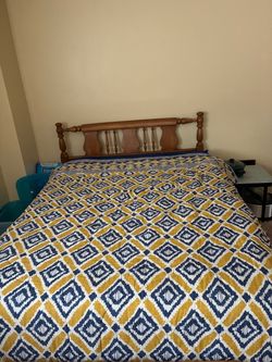4 Piece Queen Bedroom Suite