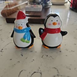 Christmas Penguin Salt And Pepper Shakers