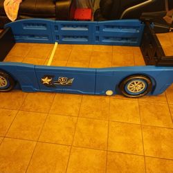 Shper Cute Twin Size Bed Frame For Kids/ New/ Assembled/ $50 Cash Only/ Blue Diamond And Rainbow 