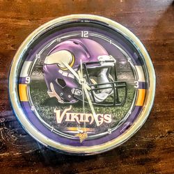 Minnesota Vikings Chrome Plated Retro Helmet Wall Clock