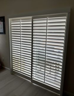 Shutters- Custom, Wood, Window Treatments, Window Coverings, Plantation, Shutter Blinds, Interior, Persianas De Madera, FREE ESTIMATES (PHONE/IN-HOME)