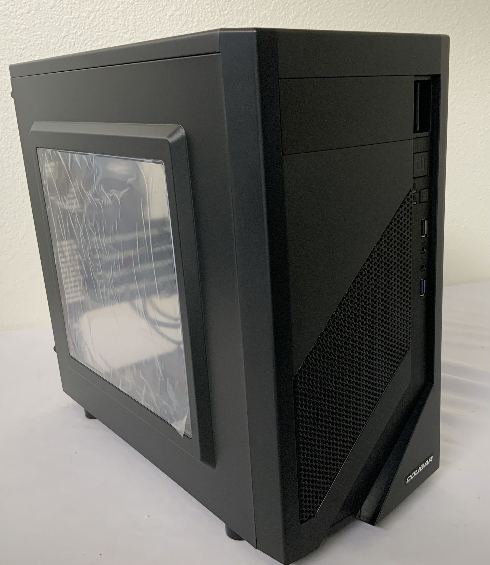 COUGAR MG110-W GAMING PC CASE TEMPERED GLASS BLACK