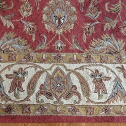 Red rug very clean 10*14 feet