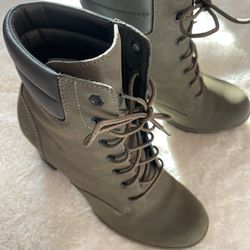 Woman Timberland Boots