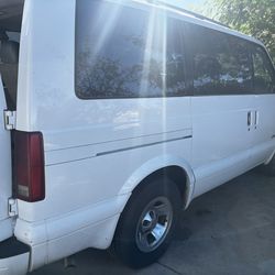 2000 Chevrolet Astro