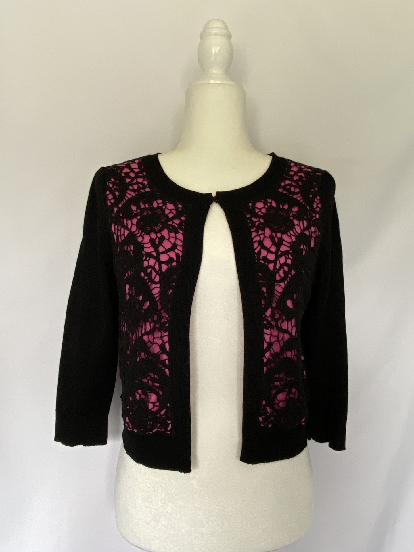Inc International Concepts Women’s Short Cardigan Size P/S Black /Fushsia