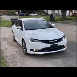 2016 Chrysler 200