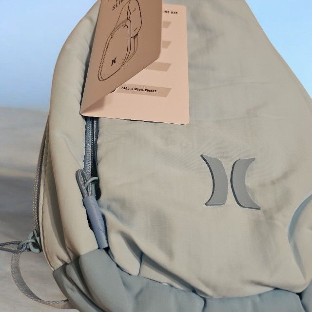 Hurley Horizon Sling Bag New with Tag