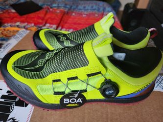 Saucony Trail Running Shoes Size 10 