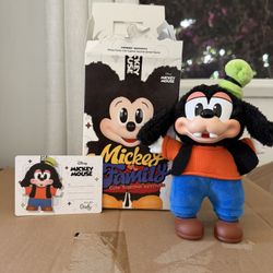 Mickey Family Goofy