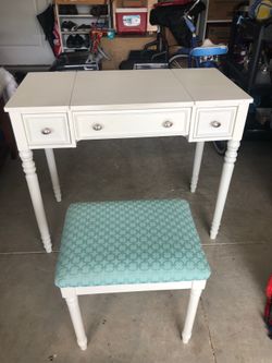 Student Table and Stool