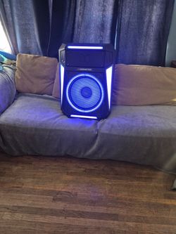MONSTER ALL IN ME PA SPEAKER Z6 650 WATTS WIRELES MIC TRIPOD STAND RGB LED LIGHTS (APP CONTROL LED)