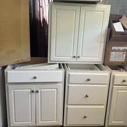 Kitchen Cabinets 