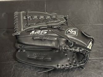 13” Louisville Slugger 125 Series Softball Great Condition for ONLY $60
