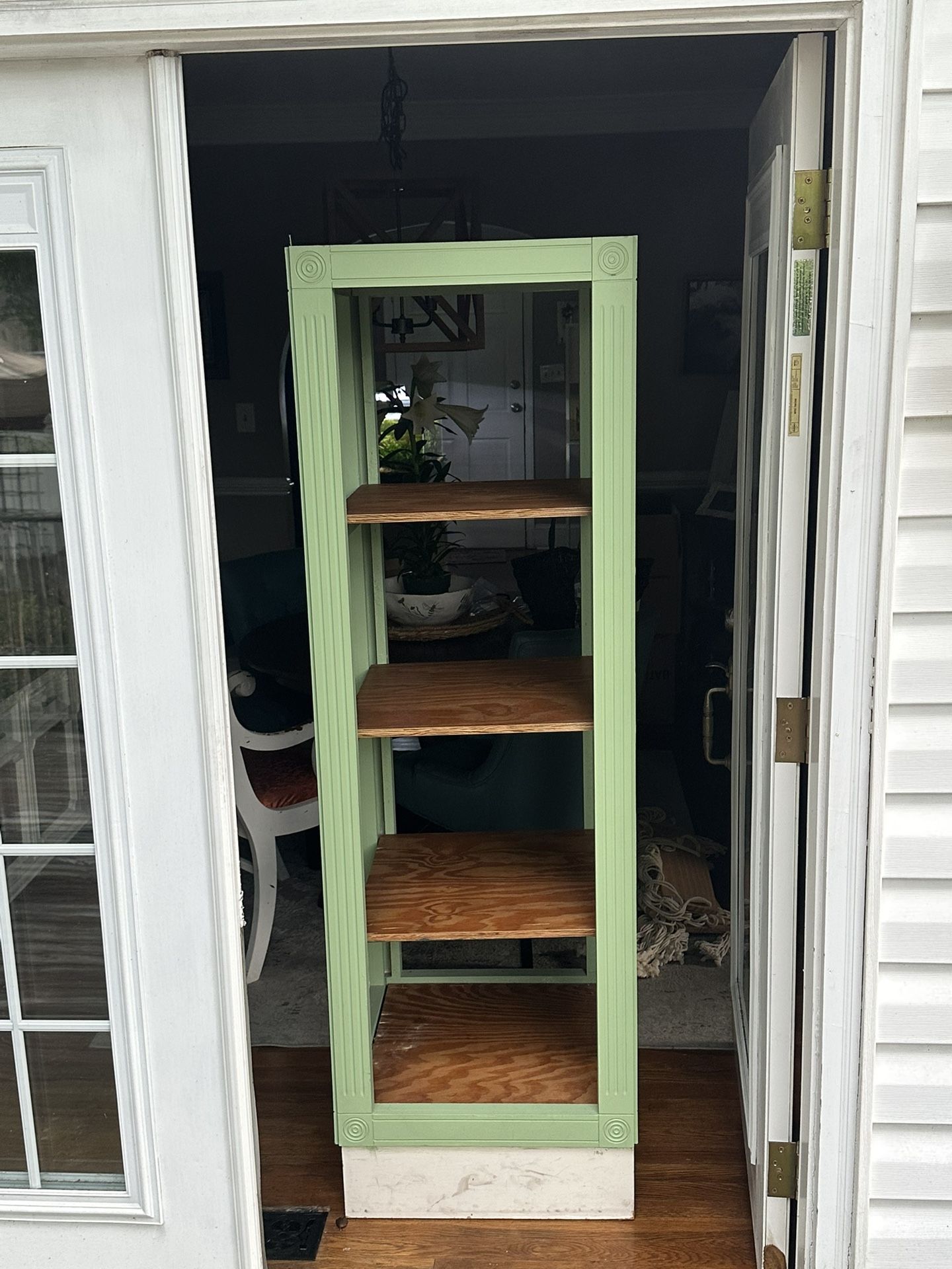 Display Shelf