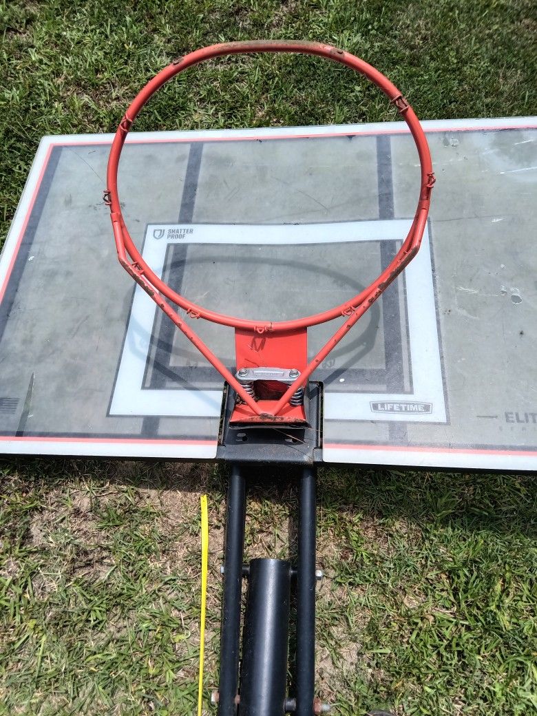 Basketball Hoop With Acrylic Backboard 