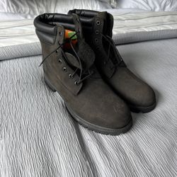Black Timberland Boots