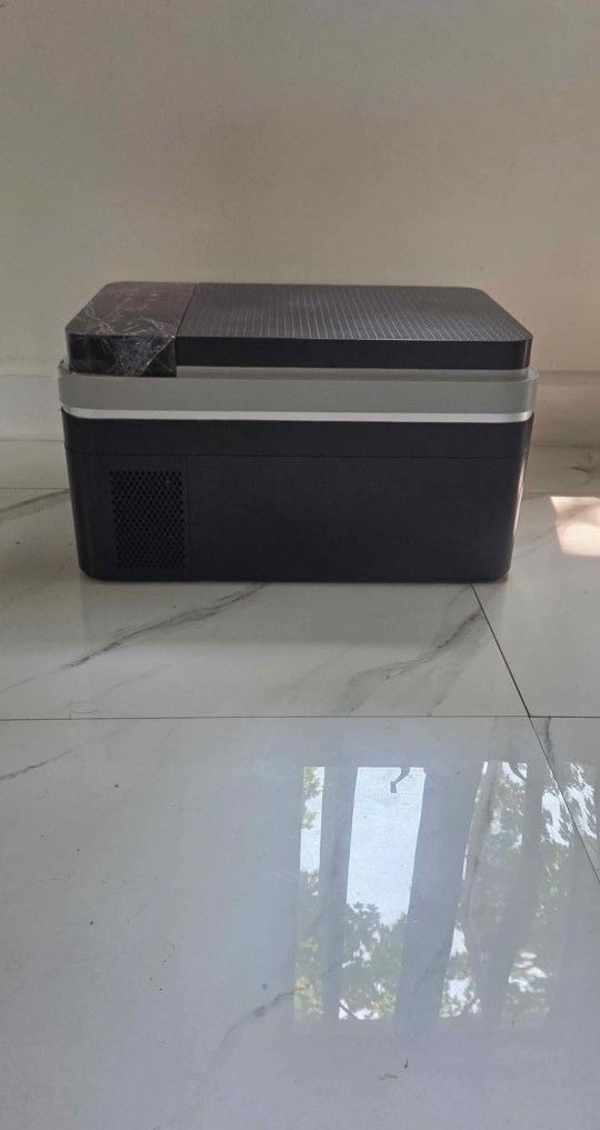 NEW 12V Portable Fridge/Freezer – Smart App Control, Perfect for Travel, Camping, & Road Trips!
