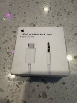 USB-C to 3.5mm Audio Jack
